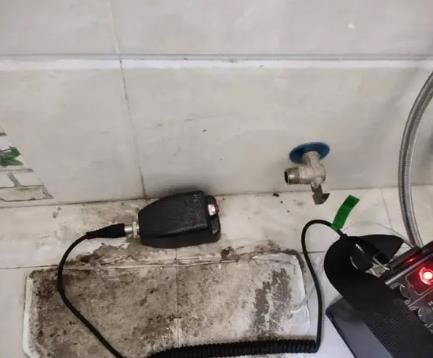 长丰屋顶漏水维修公司分享下卫生间漏水的危害及解决方法